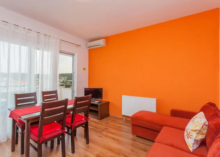 & Alagic Gæstehus Makarska